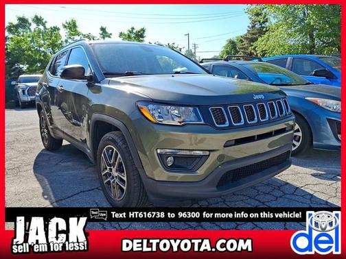 Olive Green Pearlcoat 2017 Jeep Compass Latitude