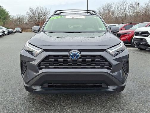 2024 Toyota RAV4 Hybrid XLE