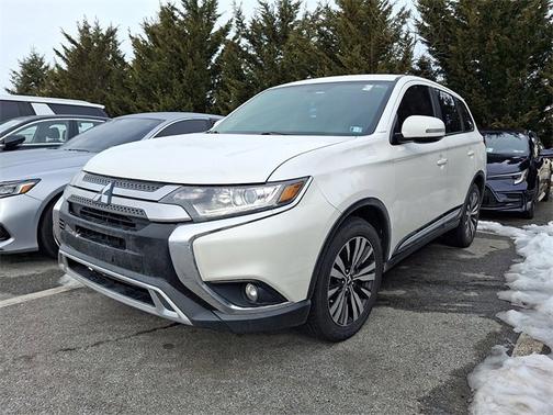 2019 Mitsubishi Outlander SE