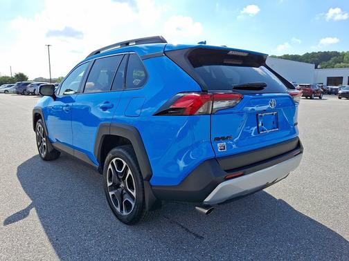 2019 Toyota RAV4 Adventure