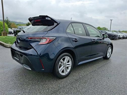 2022 Toyota Corolla Hatchback SE