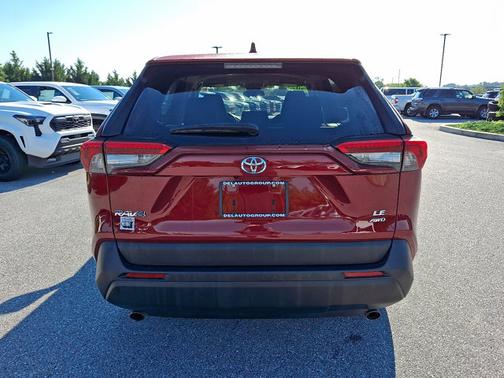 2022 Toyota RAV4 LE