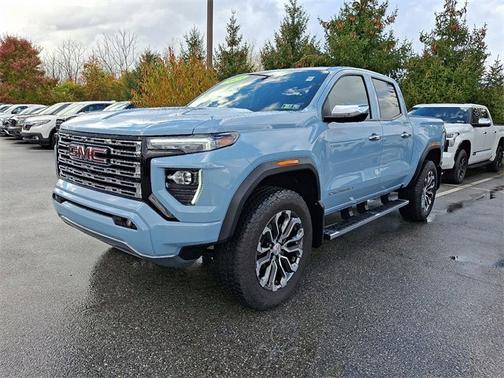 2025 GMC Canyon 4WD Denali