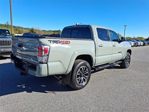 2023 Toyota Tacoma TRD Sport