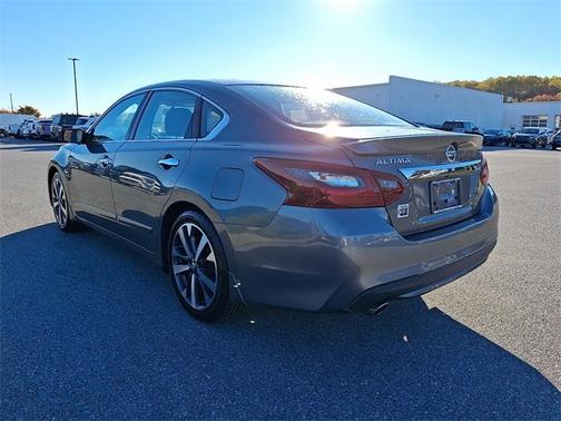 2017 Nissan Altima 2.5 SR