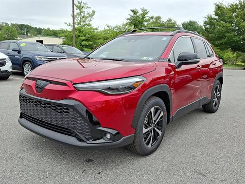 2025 Toyota Corolla Cross Hybrid XSE
