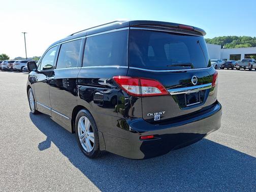 2014 Nissan Quest LE