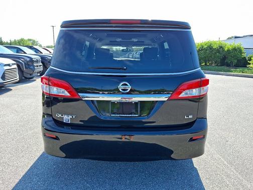2014 Nissan Quest LE