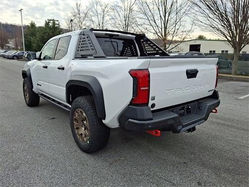 2025 Toyota Tacoma Base