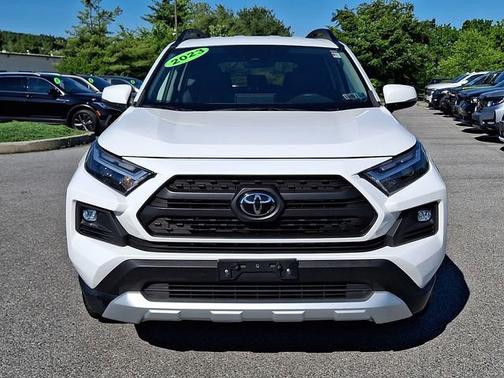 Ice Cap   040 2023 Toyota RAV4 Adventure