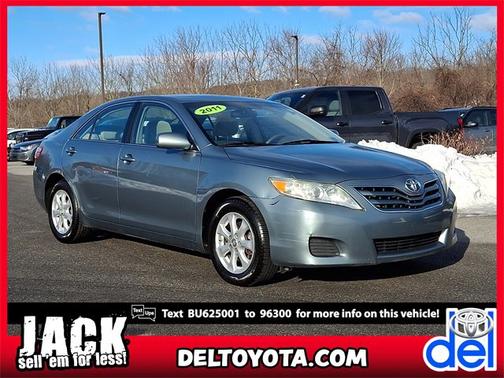 2011 Toyota Camry LE
