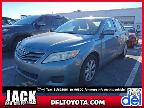 2011 Toyota Camry LE