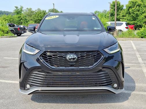 2022 Toyota Highlander XSE