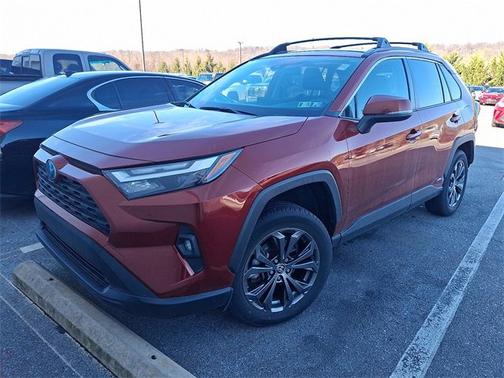 2022 Toyota RAV4 Hybrid XLE Premium