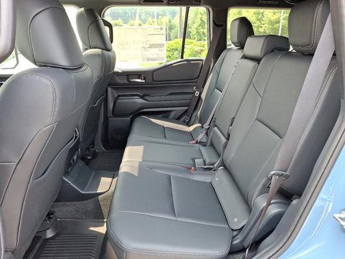 2025 Toyota Land Cruiser