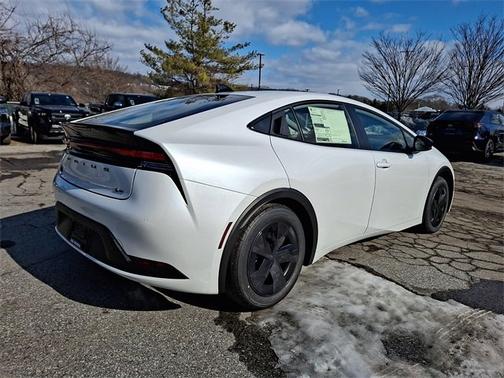 2026 Toyota Prius LE