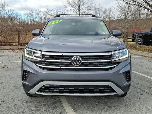 2022 Volkswagen Atlas 3.6L V6 SE w/Technology