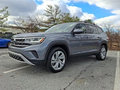 2022 Volkswagen Atlas 3.6L V6 SE w/Technology