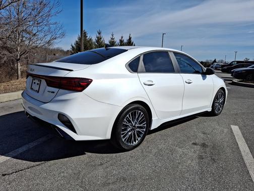 2024 Kia Forte GT-Line