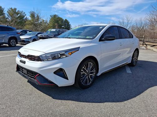2024 Kia Forte GT-Line