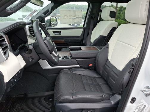2025 Toyota Sequoia Capstone