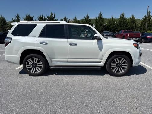 Blizzard Pearl 2023 Toyota 4Runner Limited