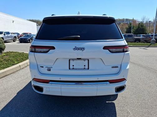 2022 Jeep Grand Cherokee L Overland