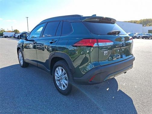 2024 Toyota Corolla Cross LE