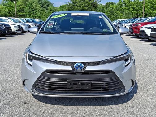 2024 Toyota Corolla Hybrid LE