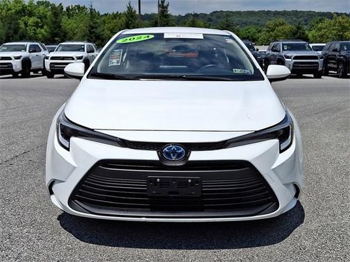 2024 Toyota Corolla Hybrid LE