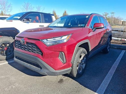 2022 Toyota RAV4 XLE