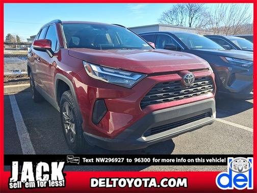 2022 Toyota RAV4 XLE