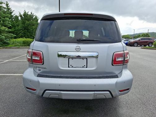 2017 Nissan Armada SV