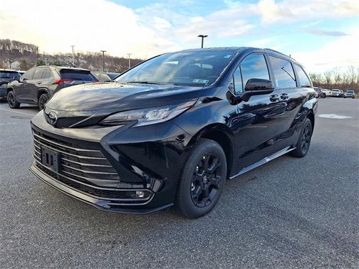 2026 Toyota Sienna Woodland Edition