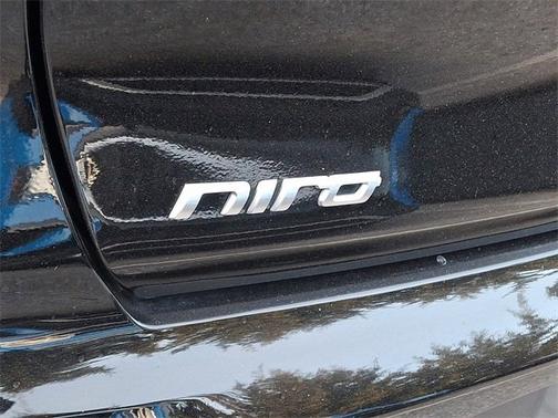 2021 Kia Niro Plug-In Hybrid EX