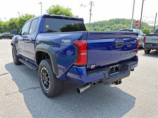 2025 Toyota Tacoma TRD Off Road