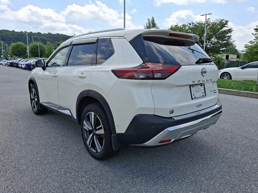 2022 Nissan Rogue Platinum