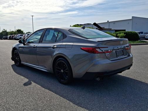 Heavy Metal 2025 Toyota Camry SE