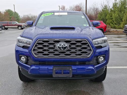 2022 Toyota Tacoma TRD Sport