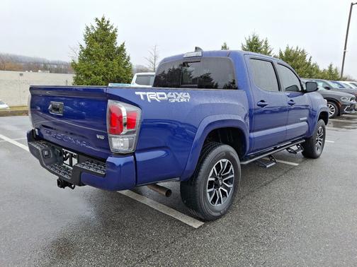 2022 Toyota Tacoma TRD Sport