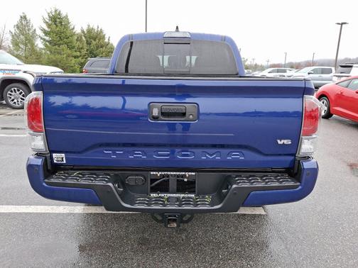 2022 Toyota Tacoma TRD Sport