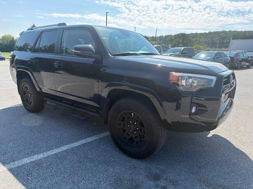 Midnight Black Metallic 2024 Toyota 4Runner SR5 Premium