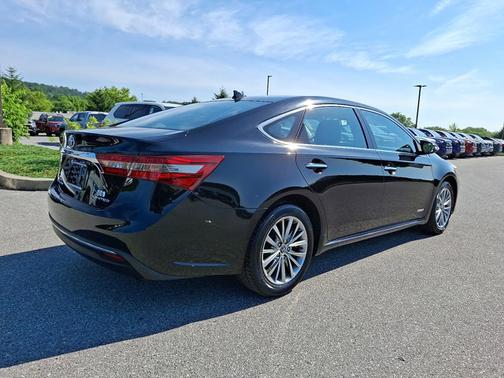 2016 Toyota Avalon Hybrid Limited