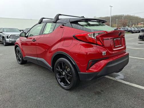 Supersonic Red W/Black Roof 2022 Toyota C-HR Nightshade