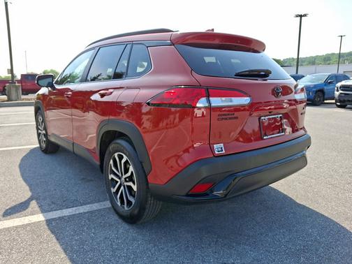 2024 Toyota Corolla Cross Hybrid SE