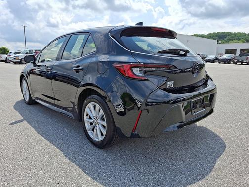 2023 Toyota Corolla Hatchback SE