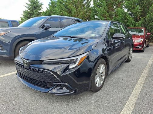 2023 Toyota Corolla Hatchback SE