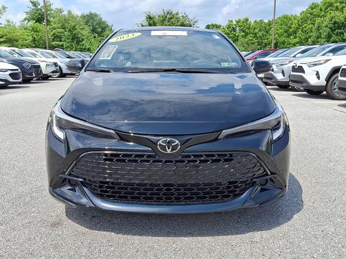 2023 Toyota Corolla Hatchback SE