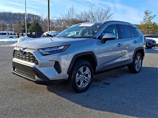 2023 Toyota RAV4 XLE
