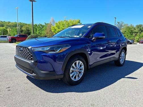 Blue Crush Metallic 2023 Toyota Corolla Cross LE